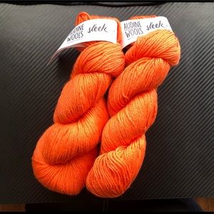 Audine Wools Sleek yarn (color: bliss)